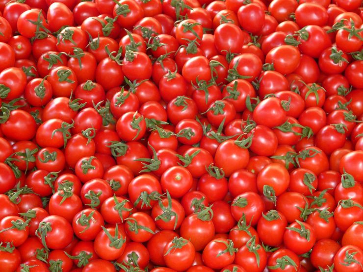 tomatoes-glowing-skin